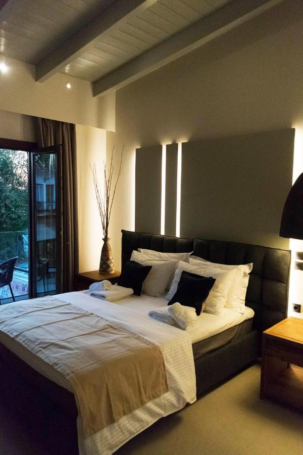 19.40 Luxury Guesthouse Kalpaki  エクステリア 写真